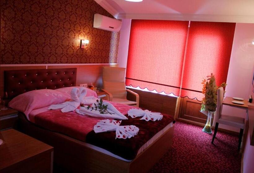 غرفة قياسية ثلاثية, Hopa Heyamo