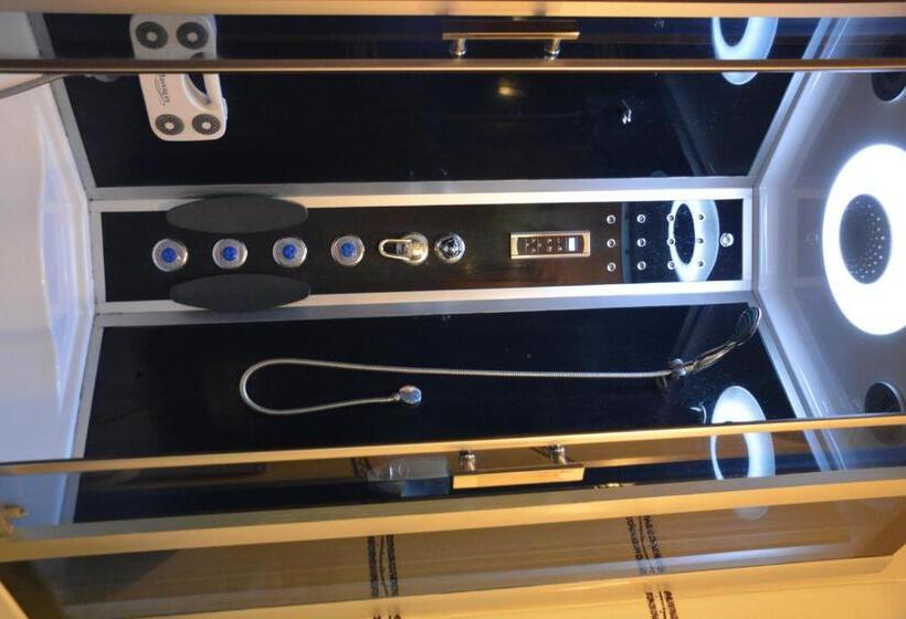 جناح سرير كينج, Hopa Heyamo