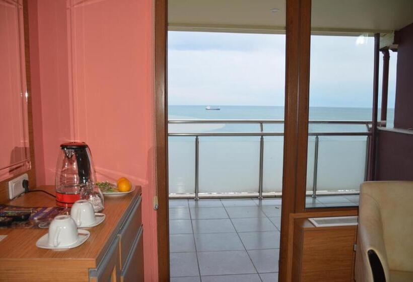 غرفة ديلوكس مطلّة علي البحر, Hopa Heyamo