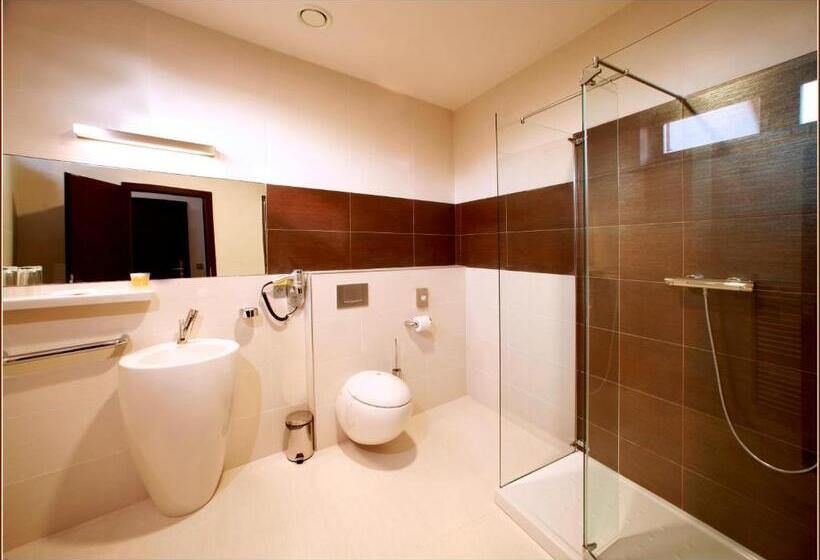 غرفة قياسية, Lahofer