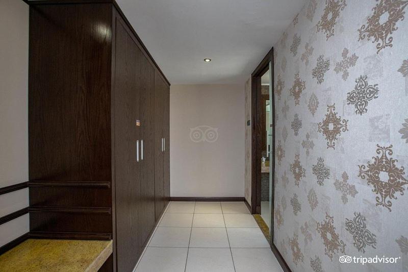 Президентский Люкс, Mark Inn Hotel Deira