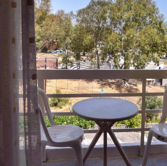 Номер Deluxe Вид на Море, Theoxenia