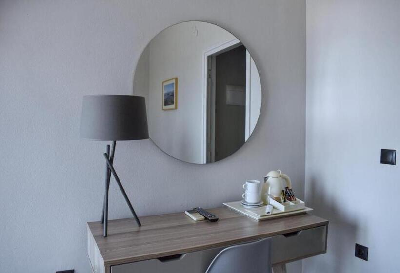 Номер Superior Вид на Море, Theoxenia