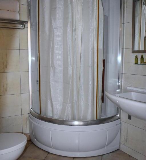 Номер Стандарт Вид на Море, Theoxenia