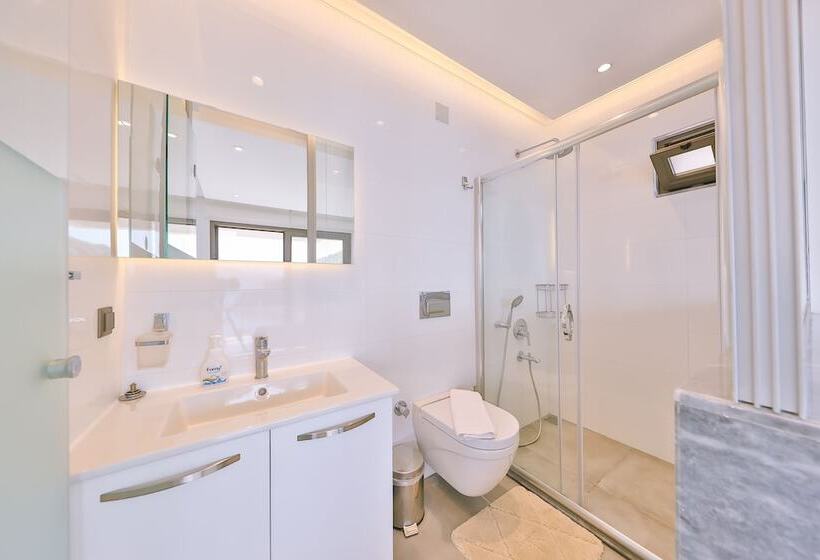 1 Bedroom Deluxe Apartment Sea View, Kuluhana Hotel & Villas Kalkan