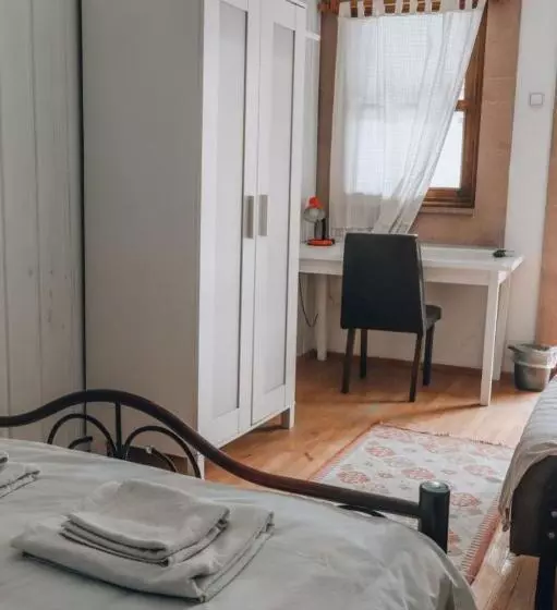 スタンダードルーム, Akropolis Guest House