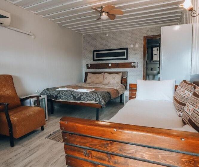 غرفة ديلوكس, Akropolis Guest House