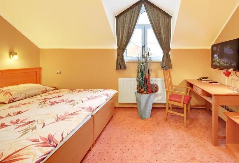 四人标准间, Penzion Harmonie