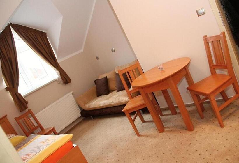 四人标准间, Penzion Harmonie