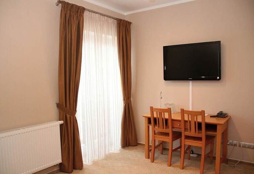 标准三人间, Penzion Harmonie