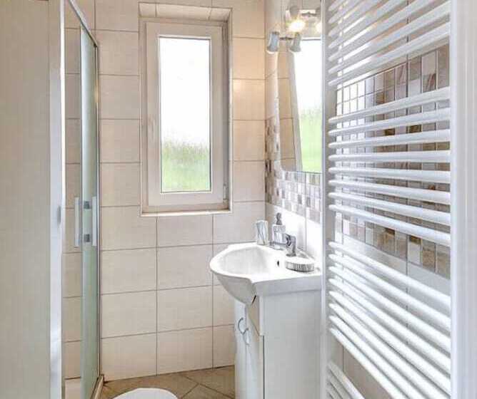 标准平房, Penzion Harmonie