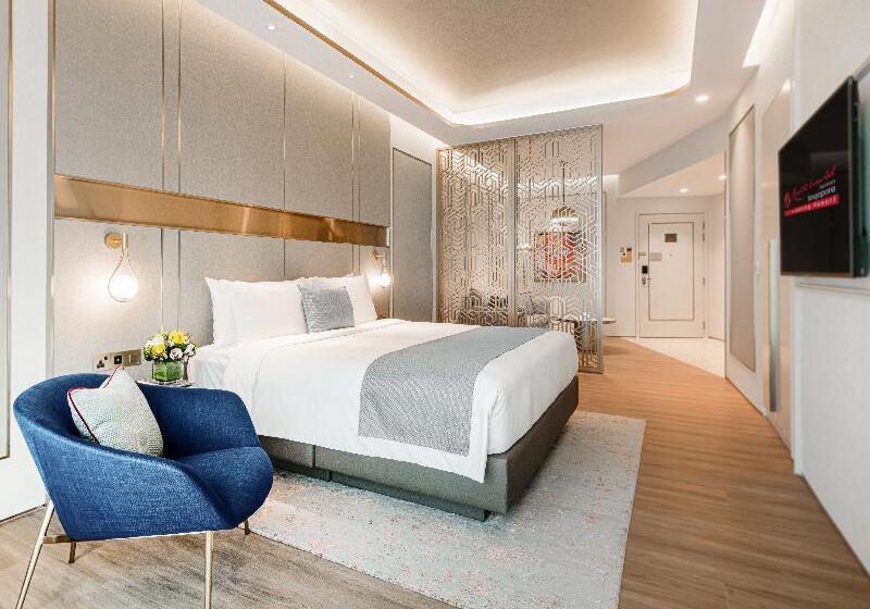 Deluxe Suite, Resorts World Sentosa  Crockfords Tower