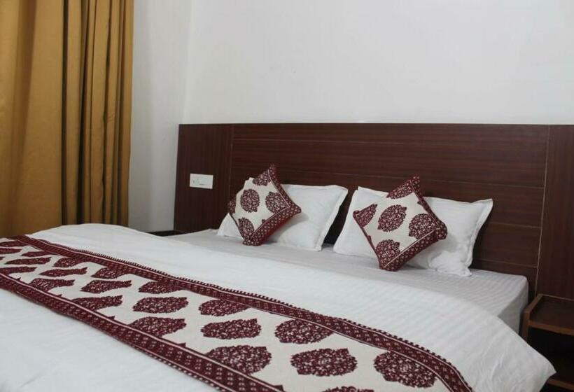 חדר משפחתי נוף להרים, Harela Inn