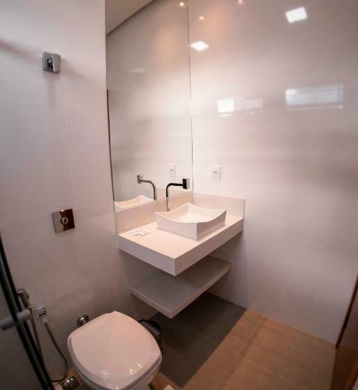 Quarto Estandar, Du Valle   Salinas   Mg