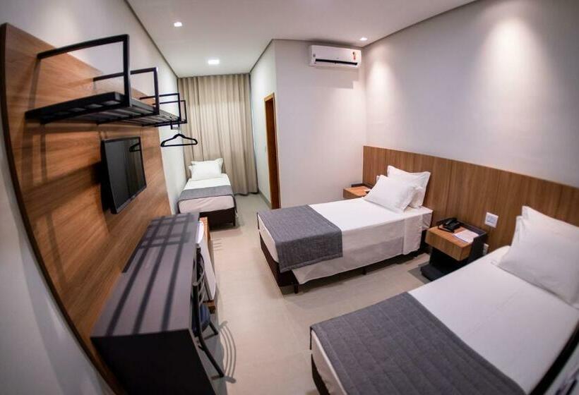 Quarto Triplo Estandar, Du Valle   Salinas   Mg