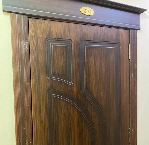 غرفة إقتصادية, Shayx Jalol