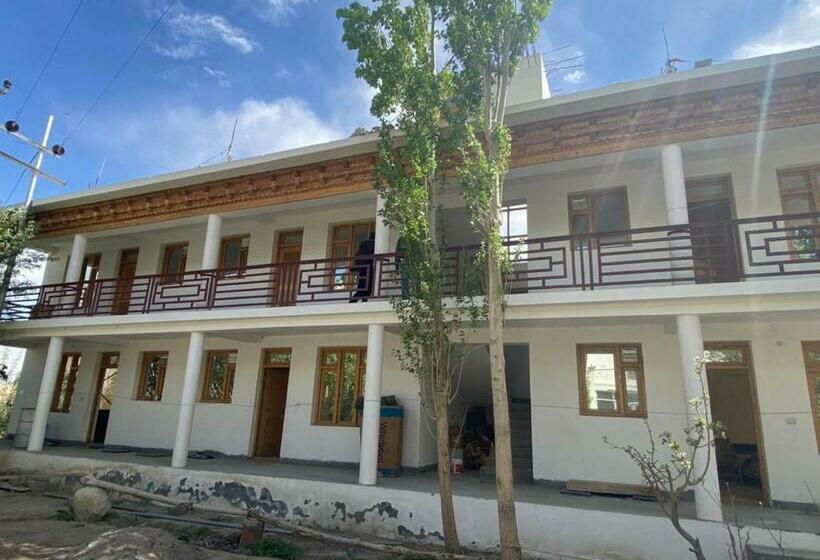 اتاق استاندارد با تخت بزرگ, Bricabin Stay