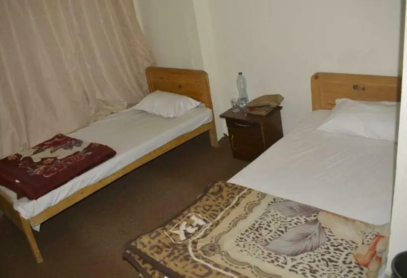 اتاق استاندارد, Highlander Inn Skardu