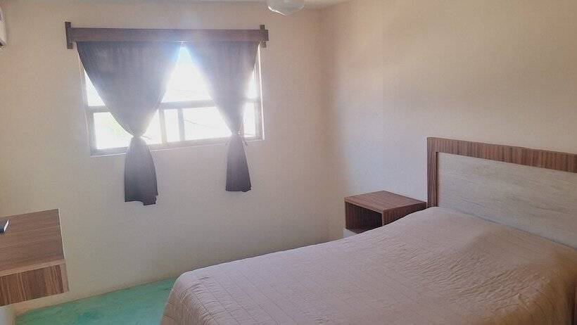 غرفة قياسية, Casa Hidalgo