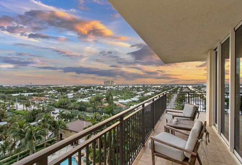 جناح سرير كينج, Singer Island Beach Resort And Spa, Located At The Palm Beach Resort