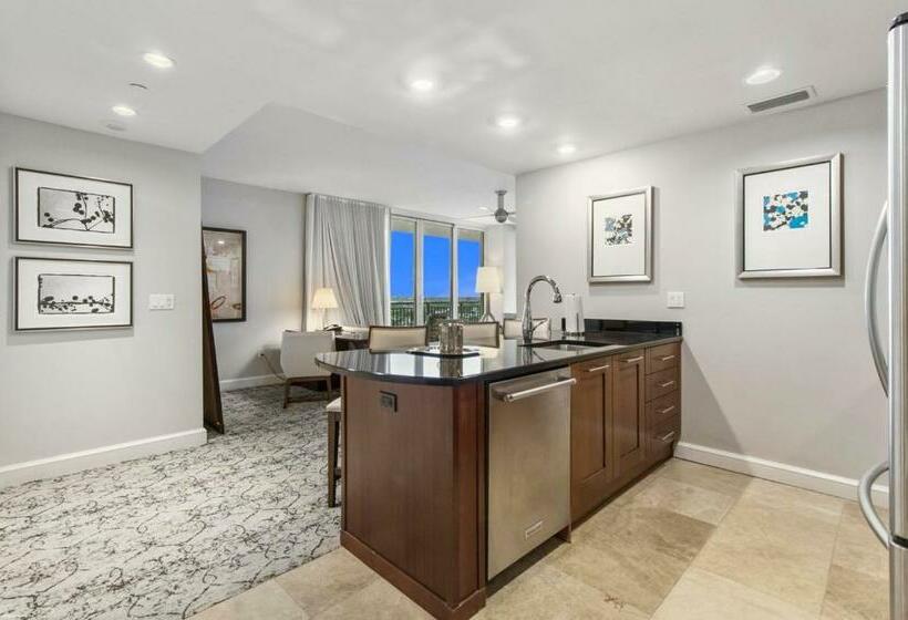 جناح سرير كينج, Singer Island Beach Resort And Spa, Located At The Palm Beach Resort