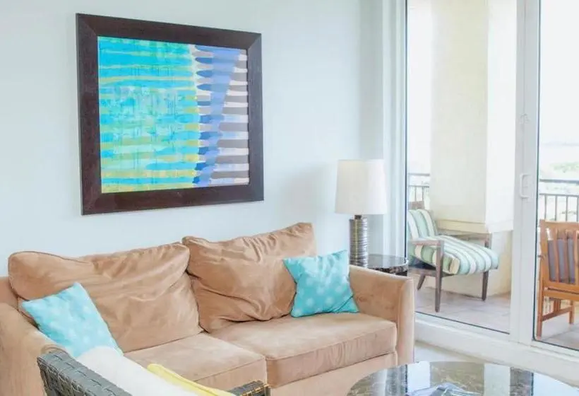 オーシャンビュースーペリアースイート, Singer Island Beach Resort And Spa, Located At The Palm Beach Resort