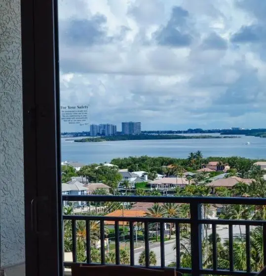 オーシャンビュースーペリアースイート, Singer Island Beach Resort And Spa, Located At The Palm Beach Resort