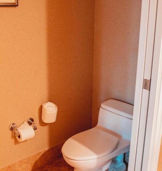 جناح غرفتين نوم, Singer Island Beach Resort And Spa, Located At The Palm Beach Resort