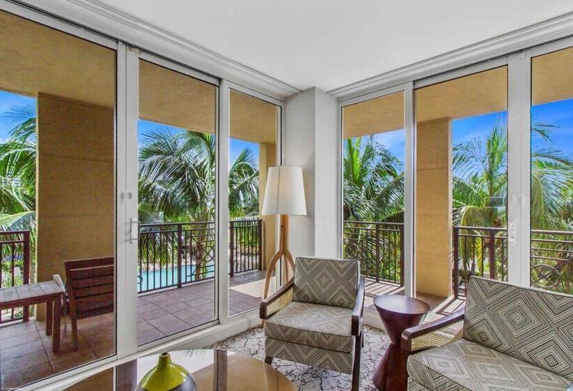 جناح مزوَّد بشرفة, Singer Island Beach Resort And Spa, Located At The Palm Beach Resort