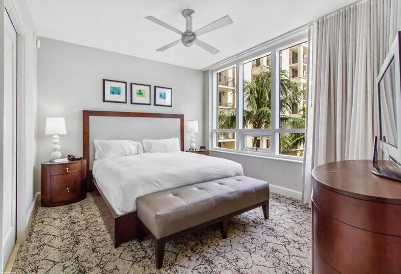 جناح مزوَّد بشرفة, Singer Island Beach Resort And Spa, Located At The Palm Beach Resort