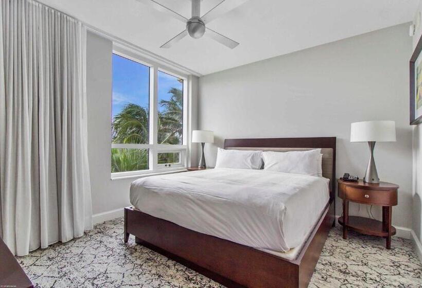 발코니가 있는 스위트, Singer Island Beach Resort And Spa, Located At The Palm Beach Resort