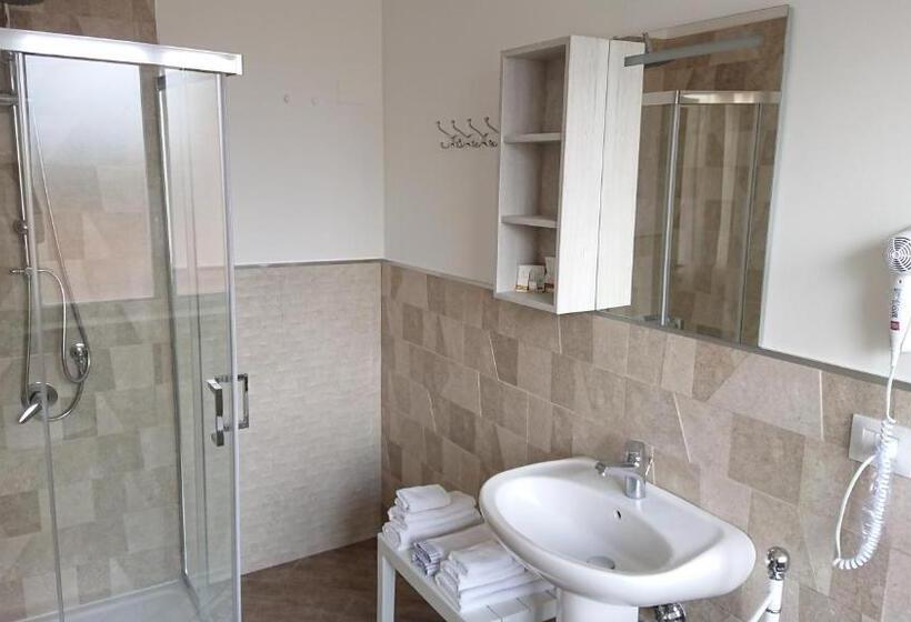 اتاق استاندارد, Meridian B&b