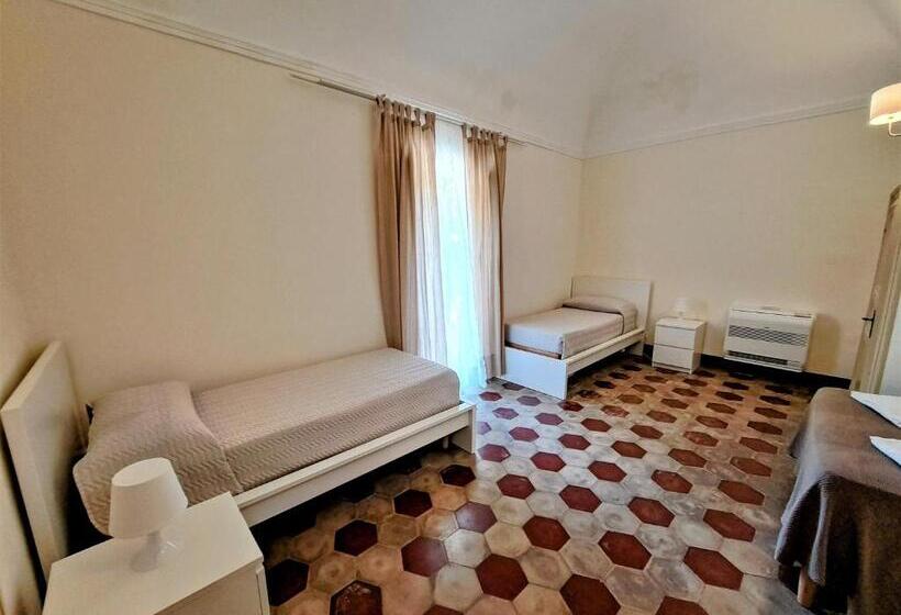 Четырехместный Номер Стандарт, Villa Polara
