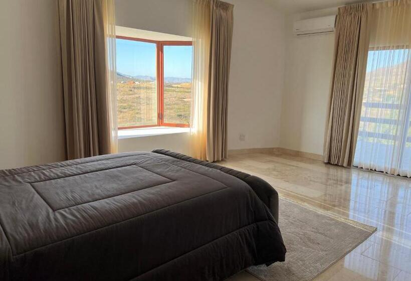 Вилла 3 Спальни, Boskenvid Hotel Boutique, Skypool