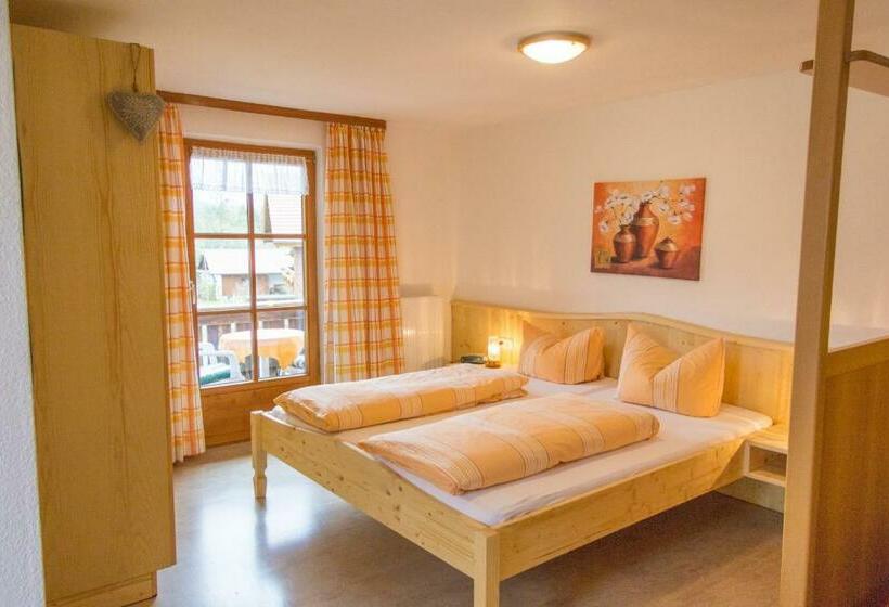 آپارتمان 1 خوابه با بالکن, Jägerhof Und Jägerstadel