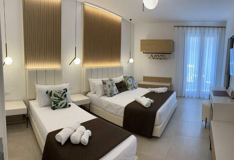 اتاق لوکس سه تخته, Bed And Breakfast Nilu