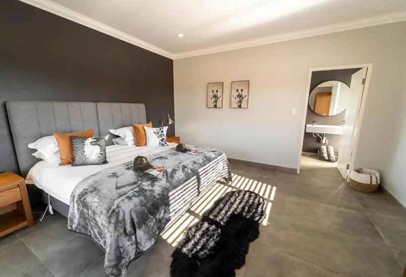デラックスルーム, Leeuwkop Hunting Safaris