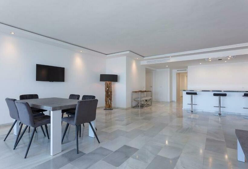 Апартаменты 4 Спальни, B51 Executive Flats Marbella