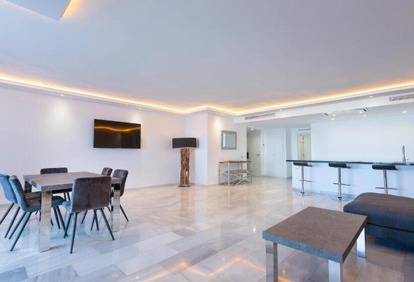 Апартаменты Deluxe 3 Спальни Вид на Море, B51 Executive Flats Marbella