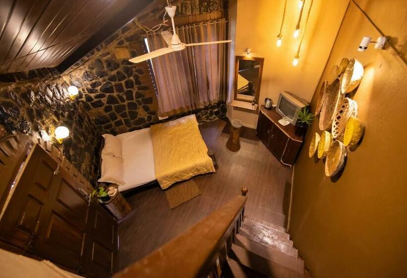 バルコニー付きスタンダードルーム, Achalaa Resort