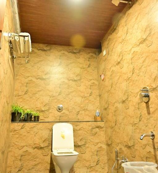 デラックススイート, Achalaa Resort