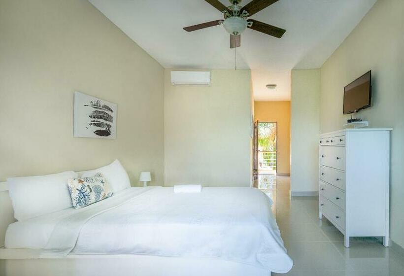 سوئیت با بالکن, Bella Vida Hotel Punta Cana