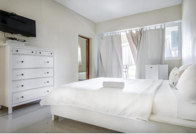 سوییت جونیور با بالکن, Bella Vida Hotel Punta Cana