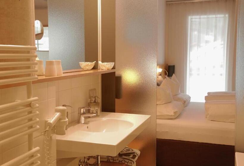 Апартаменты Пентхаус 1 Спальня, Quality Hosts Arlberg   Hotel Anton