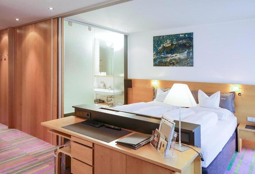 Апартаменты 2 Спальни, Quality Hosts Arlberg   Hotel Anton