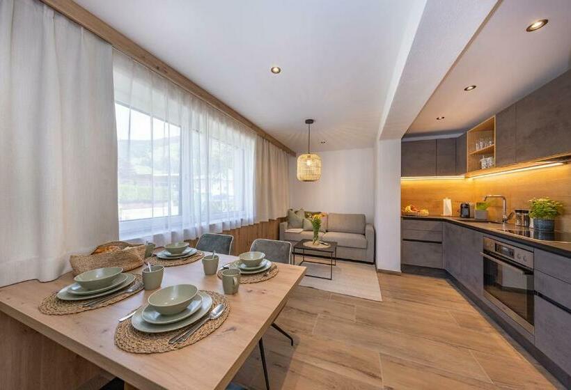 شقة غرفة واحدة, Lenni´s Apartments