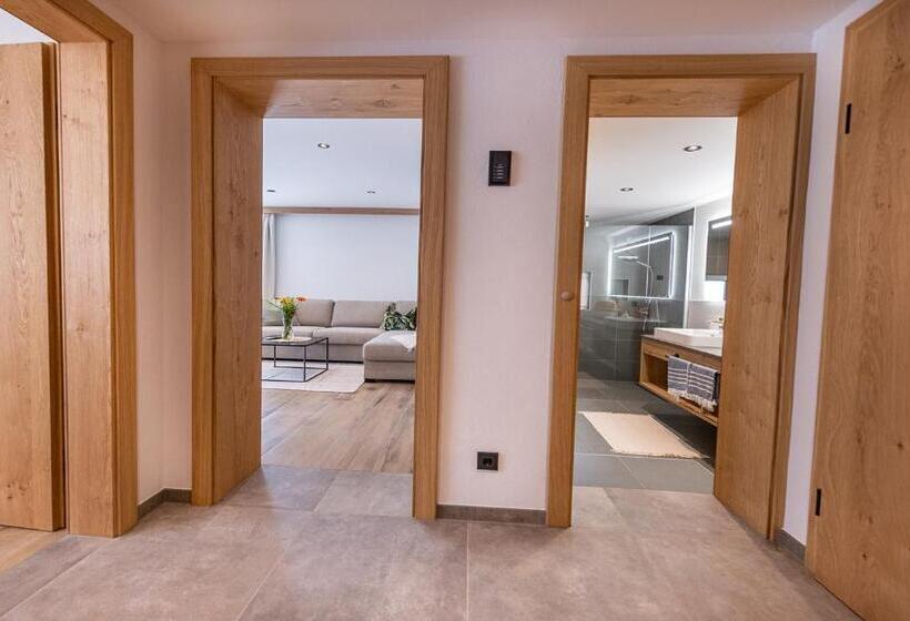 شقة غرفة واحدة, Lenni´s Apartments