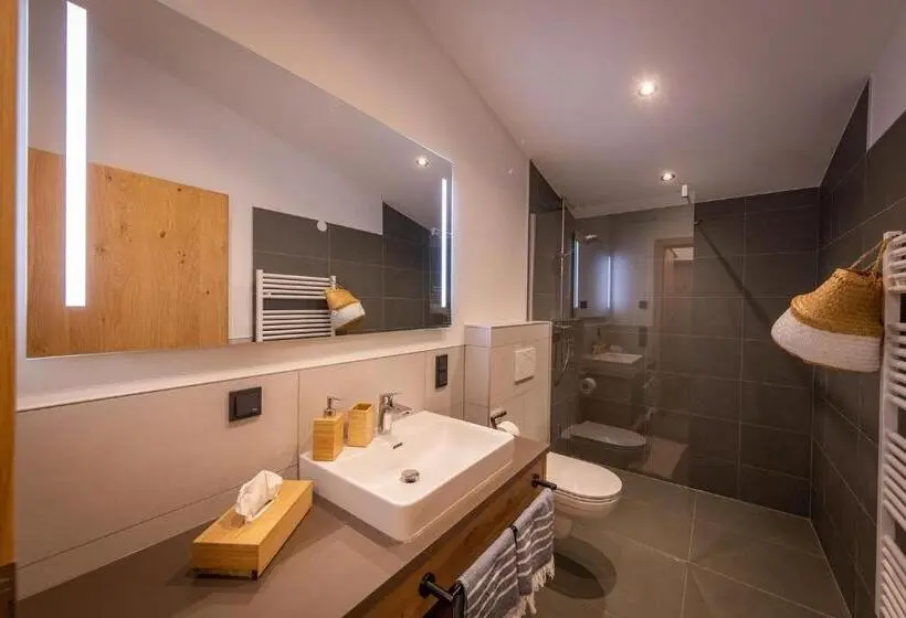 1ベッドルームのスーペリアアパートメント, Lenni´s Apartments