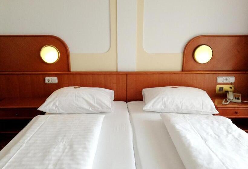 Номер Стандарт, 1a Landhotel Schicklberg