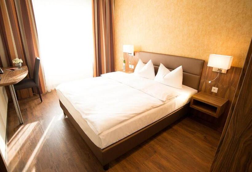 חדר סטנדרט, Amaris